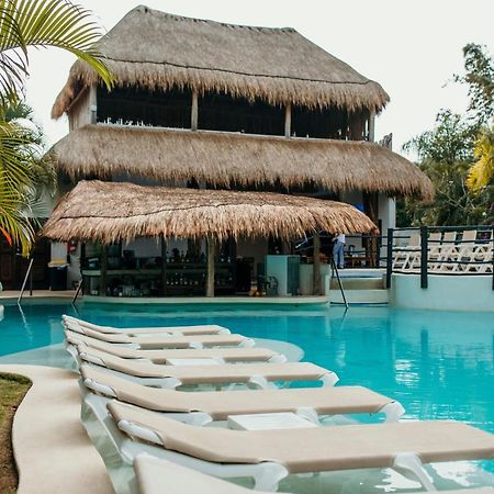 Mak Nuk Village - Clothing Optional Тулум Екстериор снимка